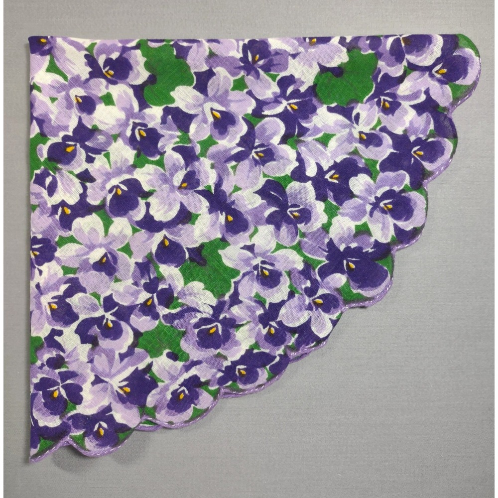 Vtg Round Handkerchief Purple Violet Floral Scalloped Edge 13"